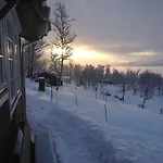 Koselig Fjellhytte Skarvannet Casa de Férias Oppdal